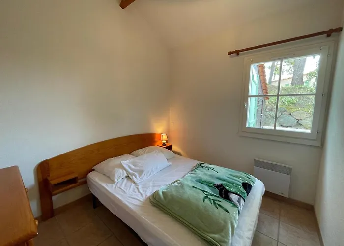 Maison 4-5 Pers A Jean De Monts Avec Piscine, Proche Et Foret - Fr-1-323-478 Hébergement de vacances *